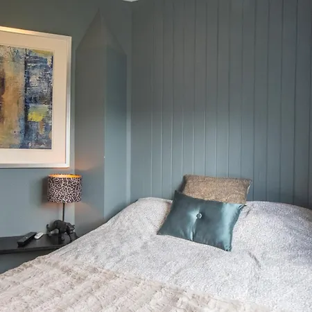 شقة Modern And Cosy, Floor!